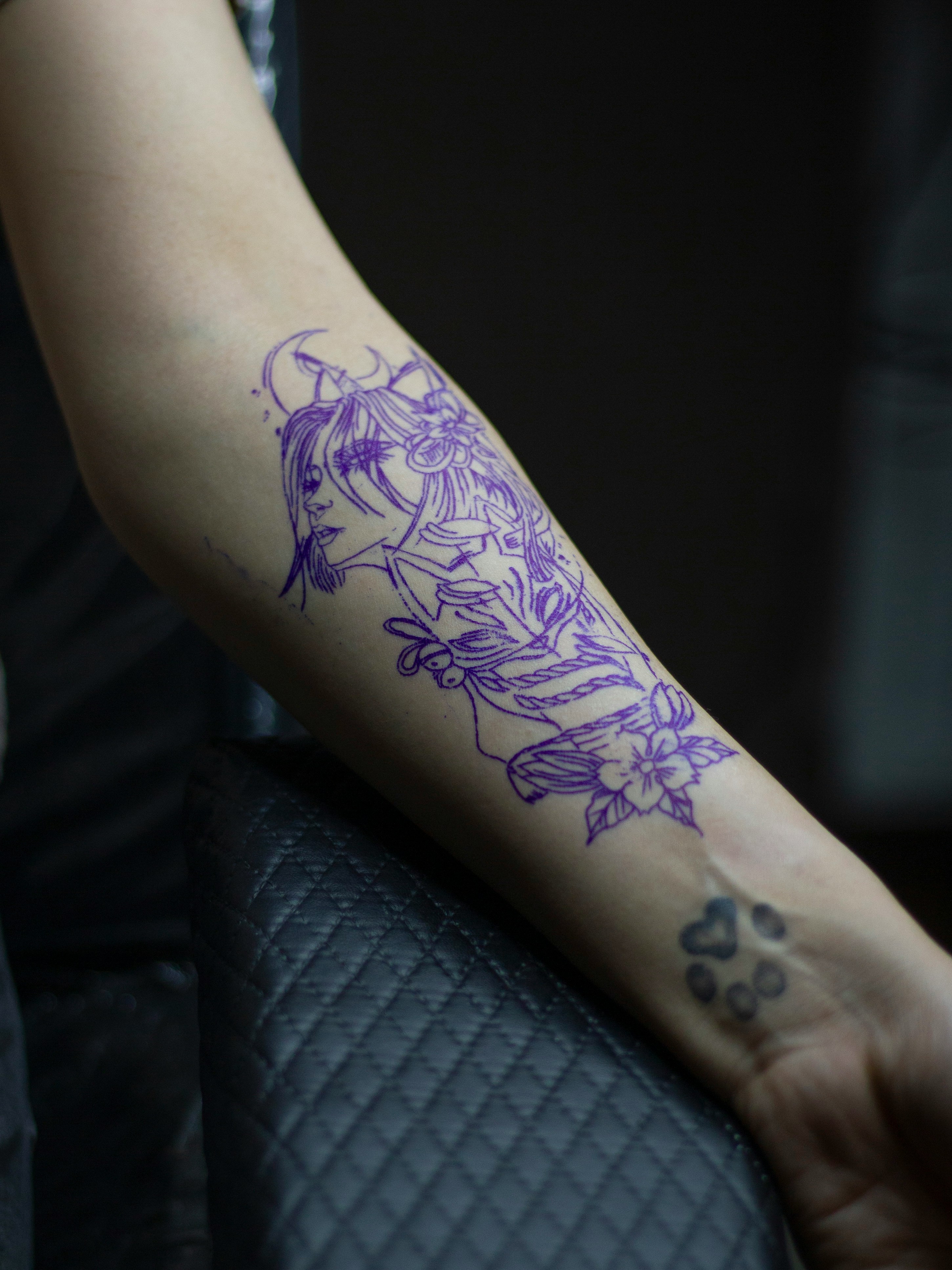 Tattoo practice session