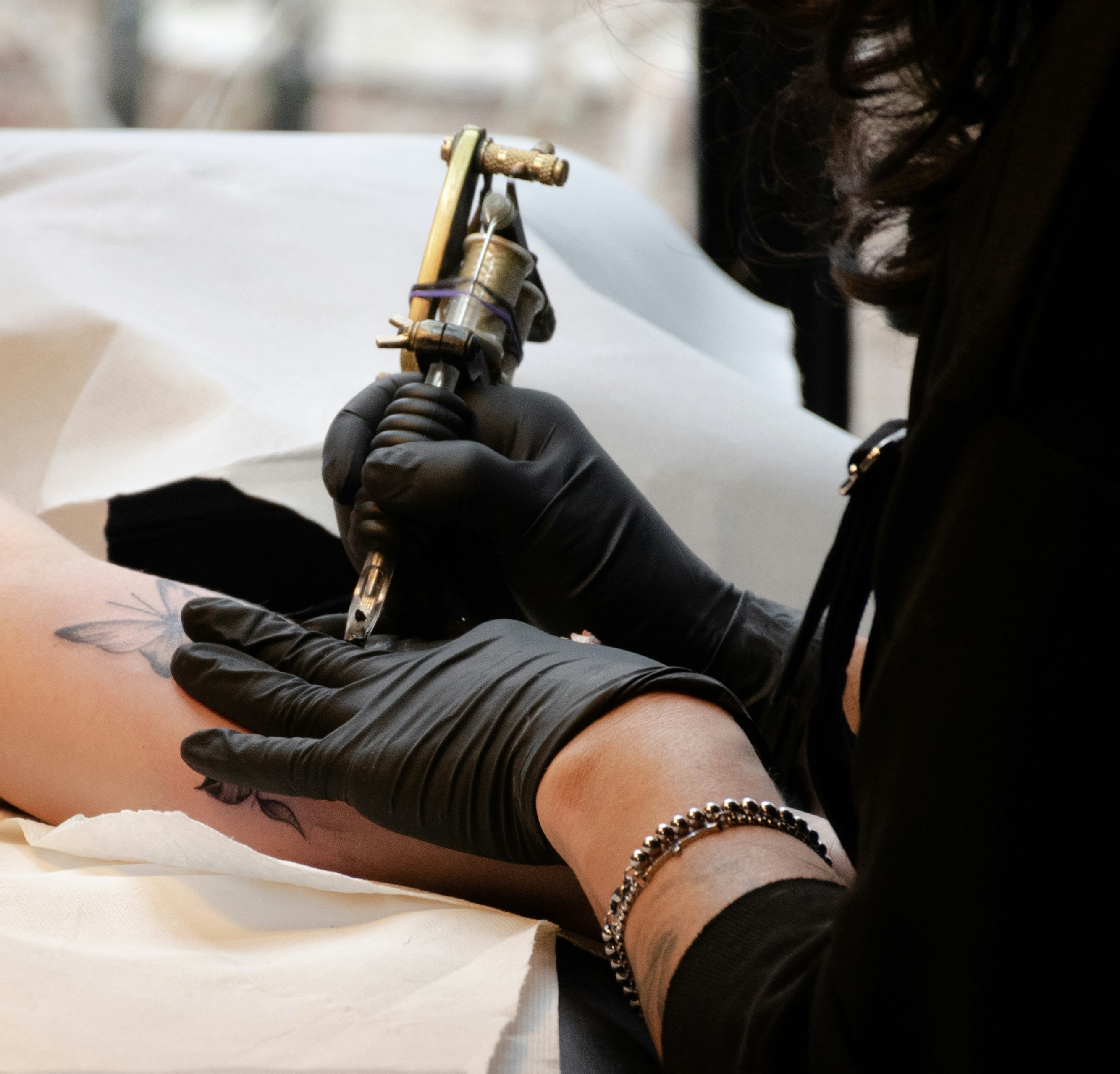 Tattoo artist at work